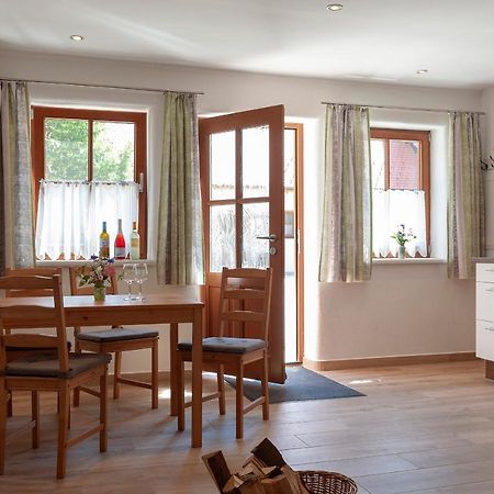 Ferienwohnung Weinkutscher Obermixnitz Bagian luar foto